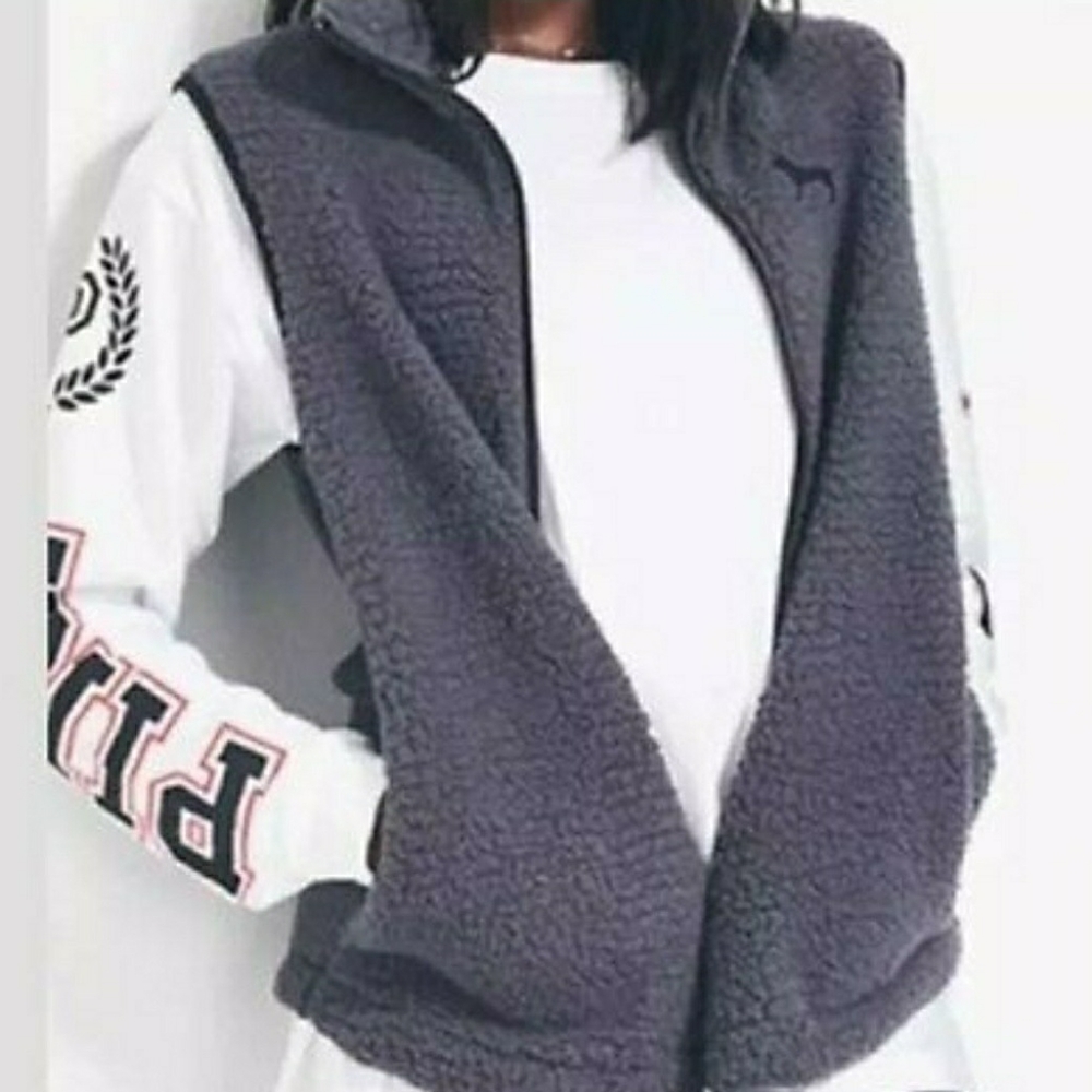 Victoria Secret, Size Large, Grey